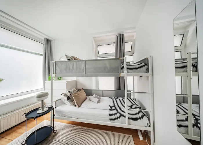 Hostel Lofts *